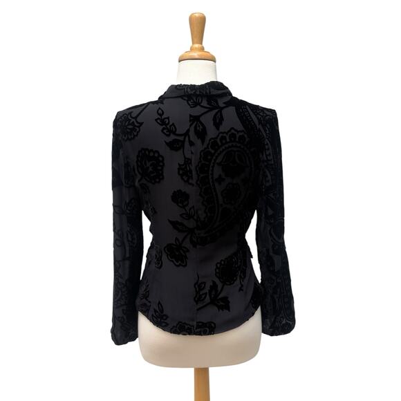 ECI Top Sz 8 Black Silk Velvet Burnout Jacket Floral 2 Button Y2K Whimsigoth - Picture 6 of 14